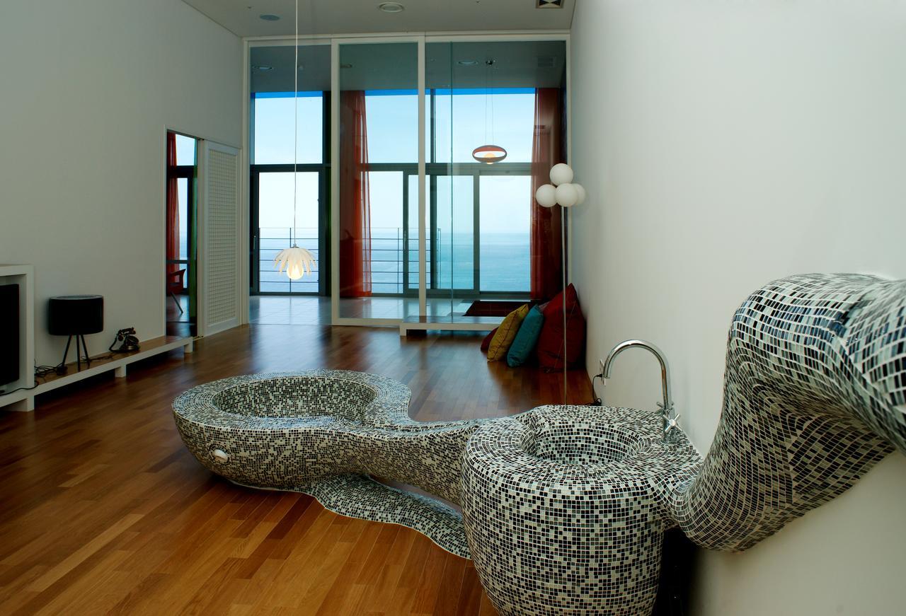 Haslla Art World Museum Hotel Gangneung Ngoại thất bức ảnh